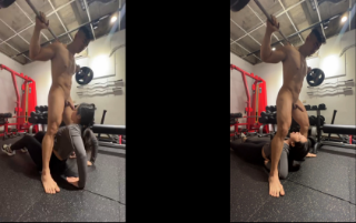 Vừa tập gym vừa được em mút cu cho